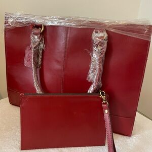 Chic Red Leather Tote Bag with Pouch